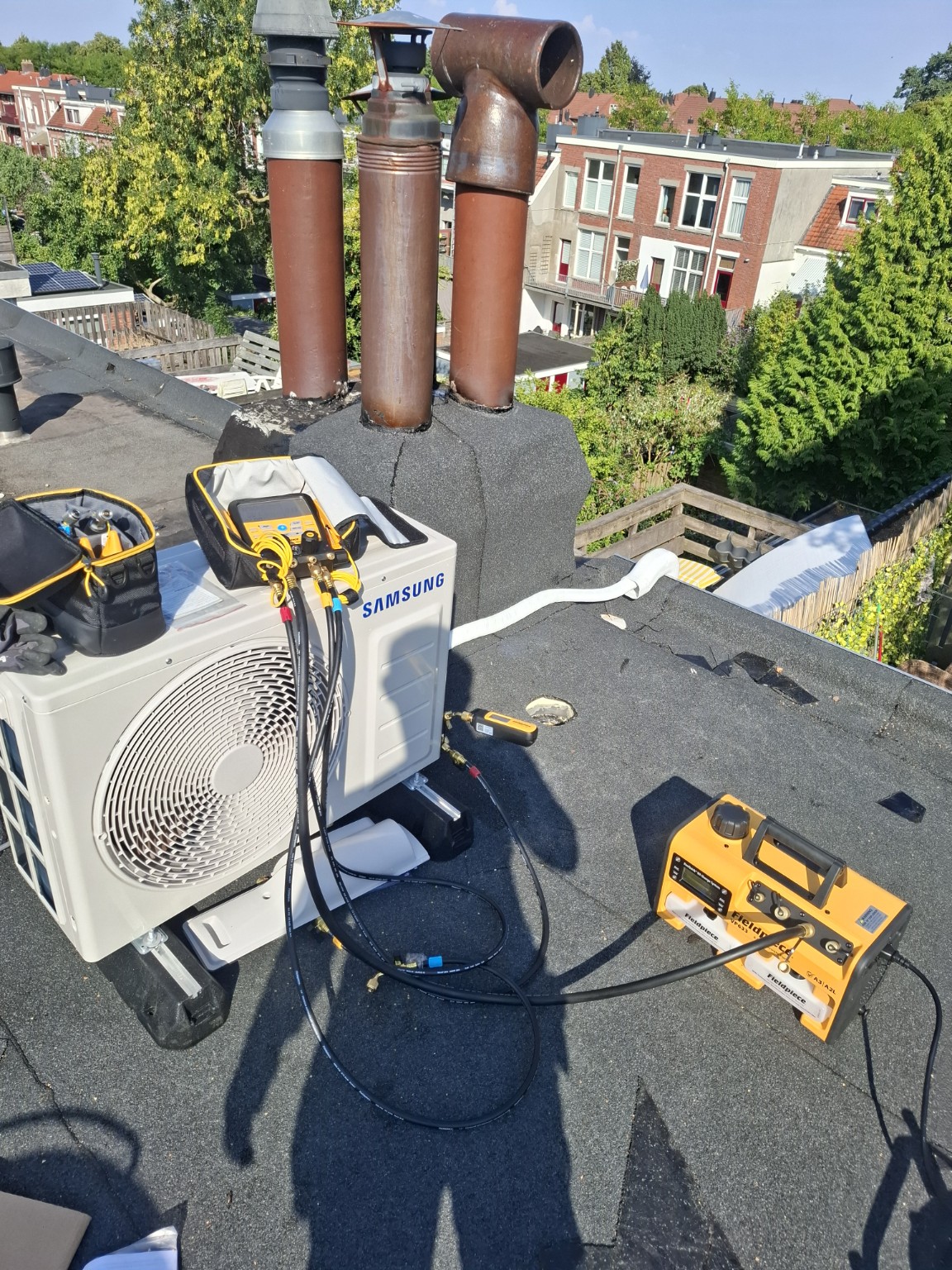 Samsung airconditioning tijdens de inbedrijfstelling door HydroFix